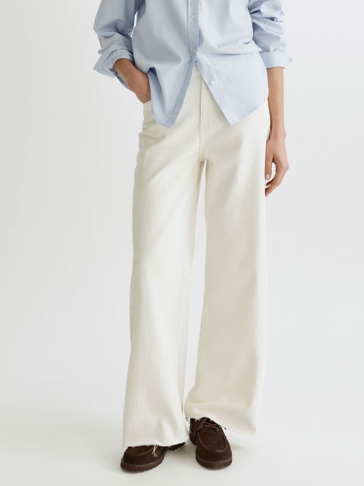 джинсы loose straight от бренда sela вид слева