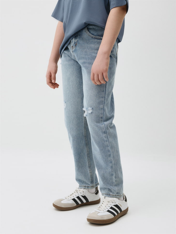 Рваные джинсы Relaxed fit для мальчиков. Фото №2