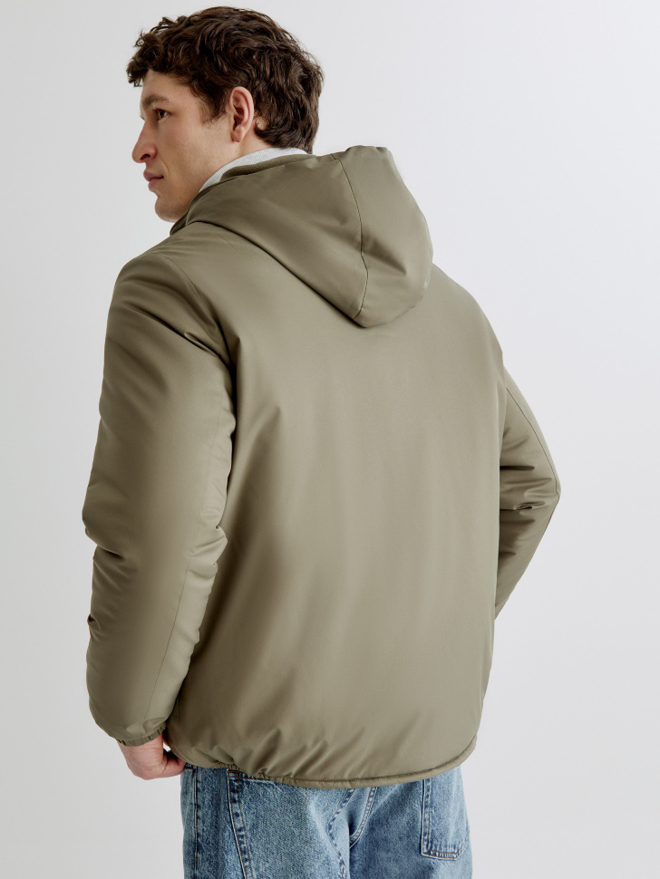 утепленная куртка с капюшоном по цене 5999 руб вид справа