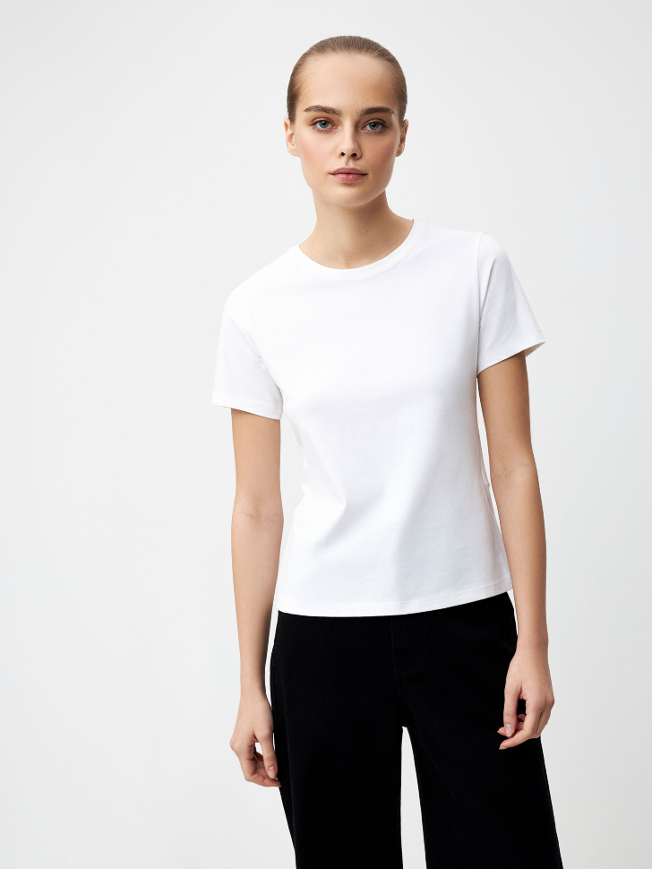 

Футболка EVA SLIM FIT