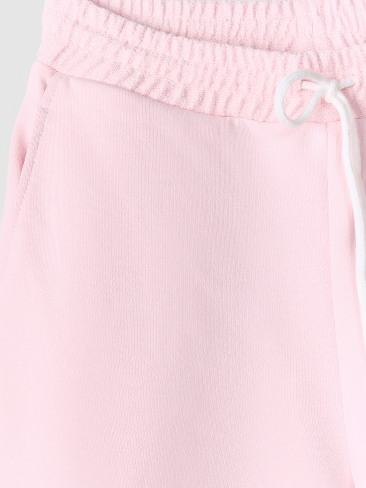 шорты из футера с необработанным краем от бренда sela вид слева