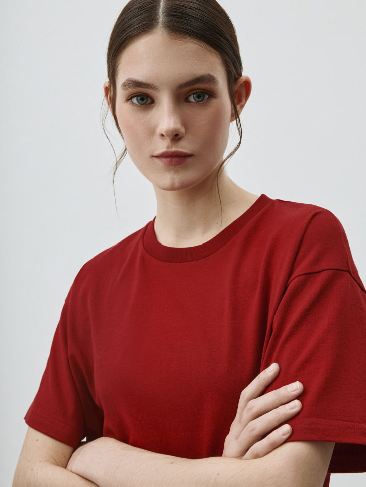 

Футболка KATE OVERSIZE FIT