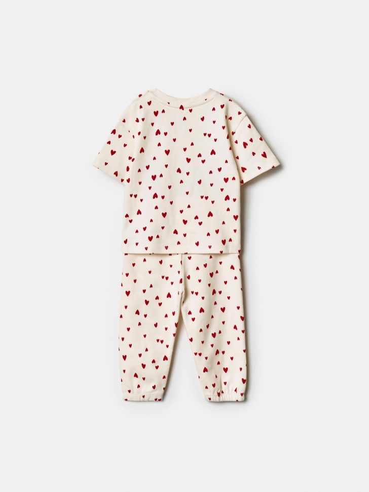 пижама с принтом для малышей от бренда sela вид слева