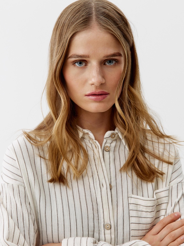 рубашка оверсайз из муслина из россии вид сбоку