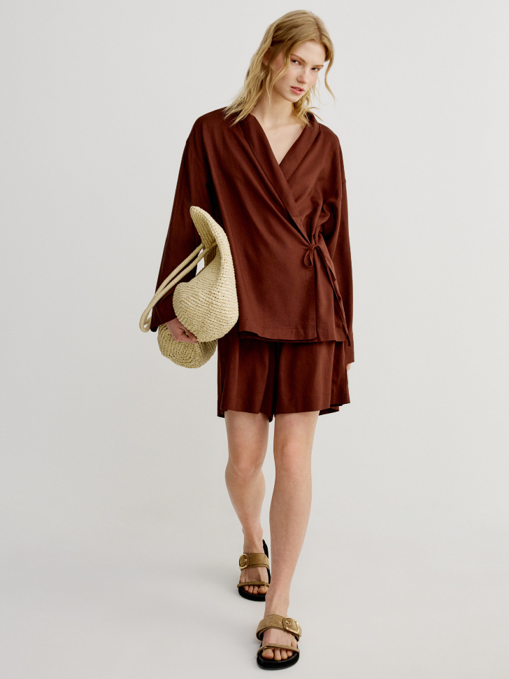 рубашка-кимоно с содержанием льна от бренда sela вид слева