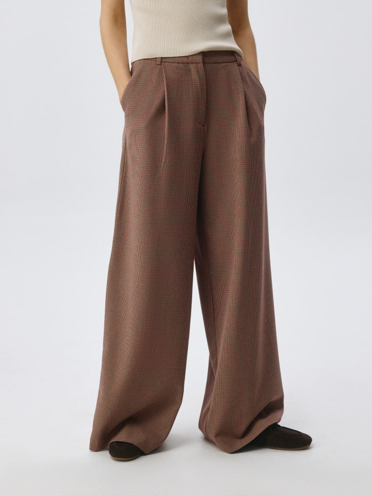 Брюки wide leg из костюмной ткани. Фото №3
