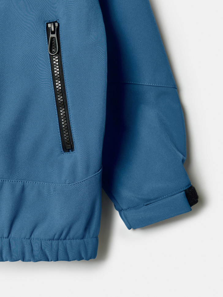 ветровка из softshell на флисе для мальчиков универсального стиля с лицевой стороны