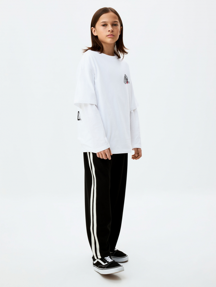 

Свободные брюки с лампасами для мальчиков