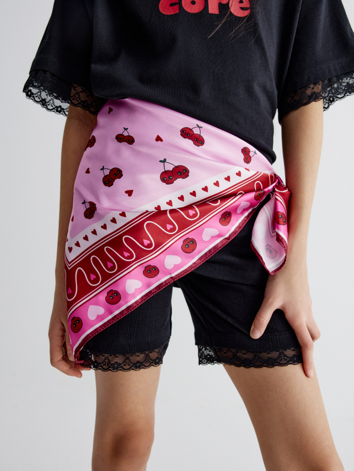 Атласный платок с принтом для девочек 799₽