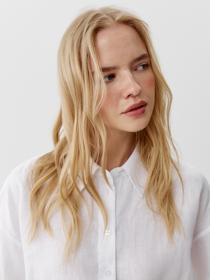 рубашка с коротким рукавом из льна из россии вид сбоку