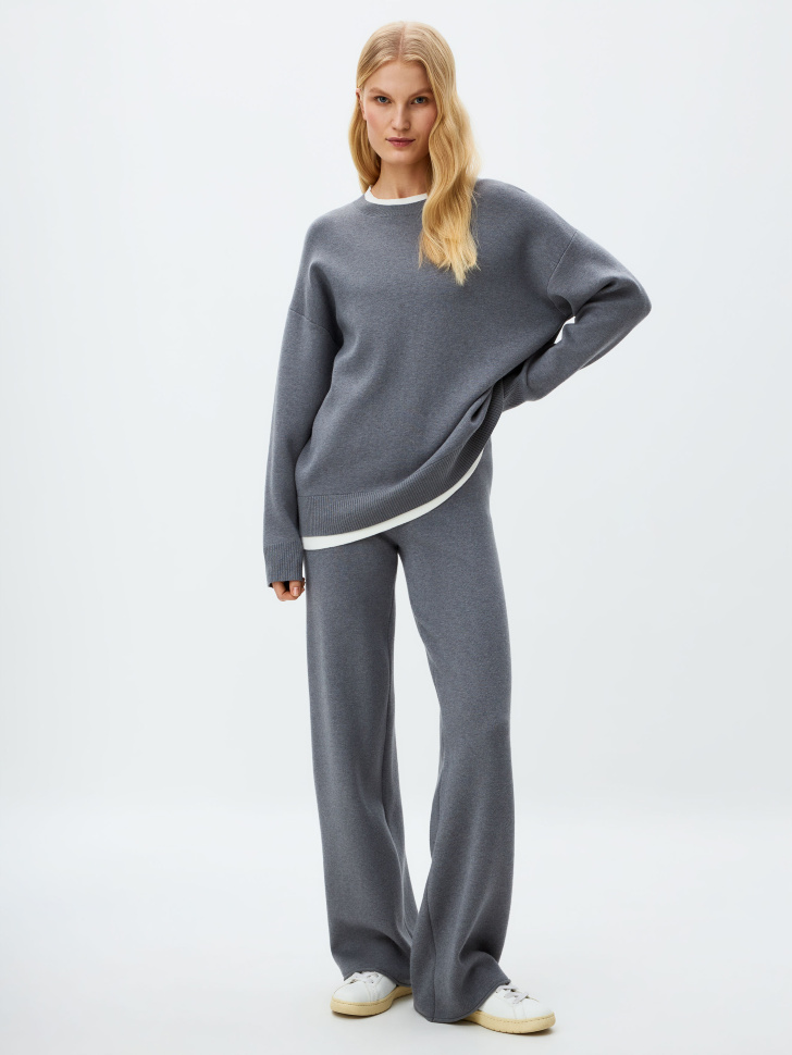 

Прямые вязаные брюки