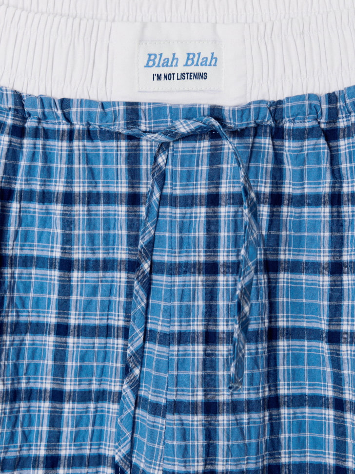 хлопковые шорты в клетку для девочек из россии вид сбоку