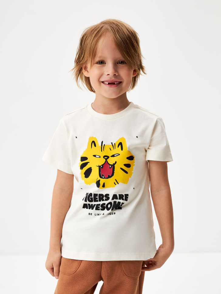 

Футболка с принтом для мальчиков