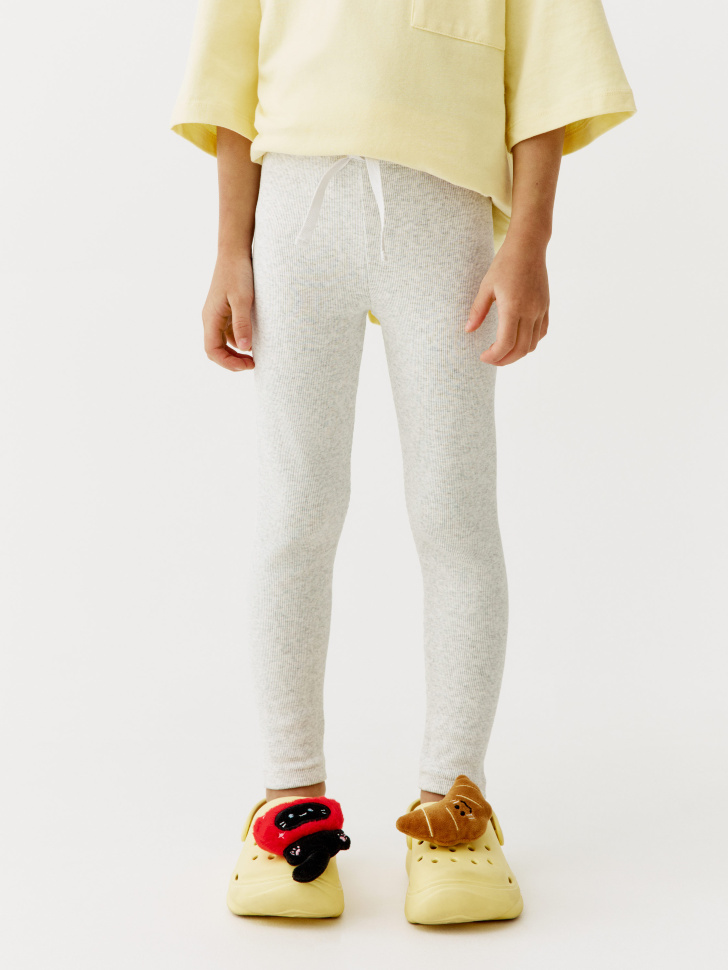 леггинсы в рубчик для девочек от бренда sela вид слева