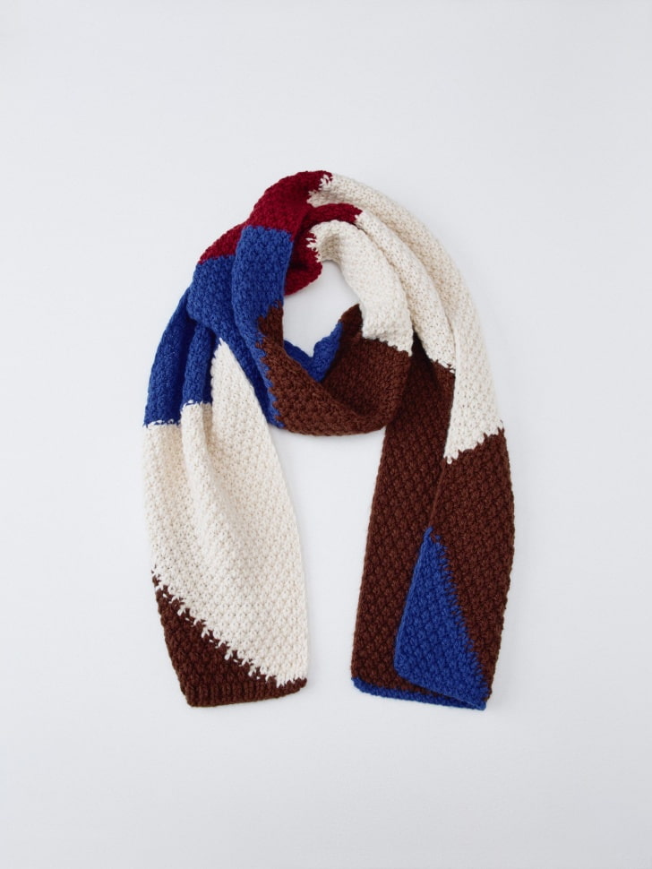 шарф из смесовой шерсти 4610517084781 по акции