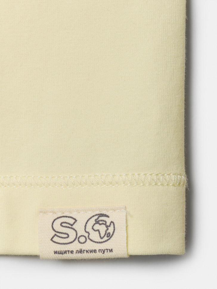 футболка из коллекции  x яндекс путешествия универсального стиля с лицевой стороны