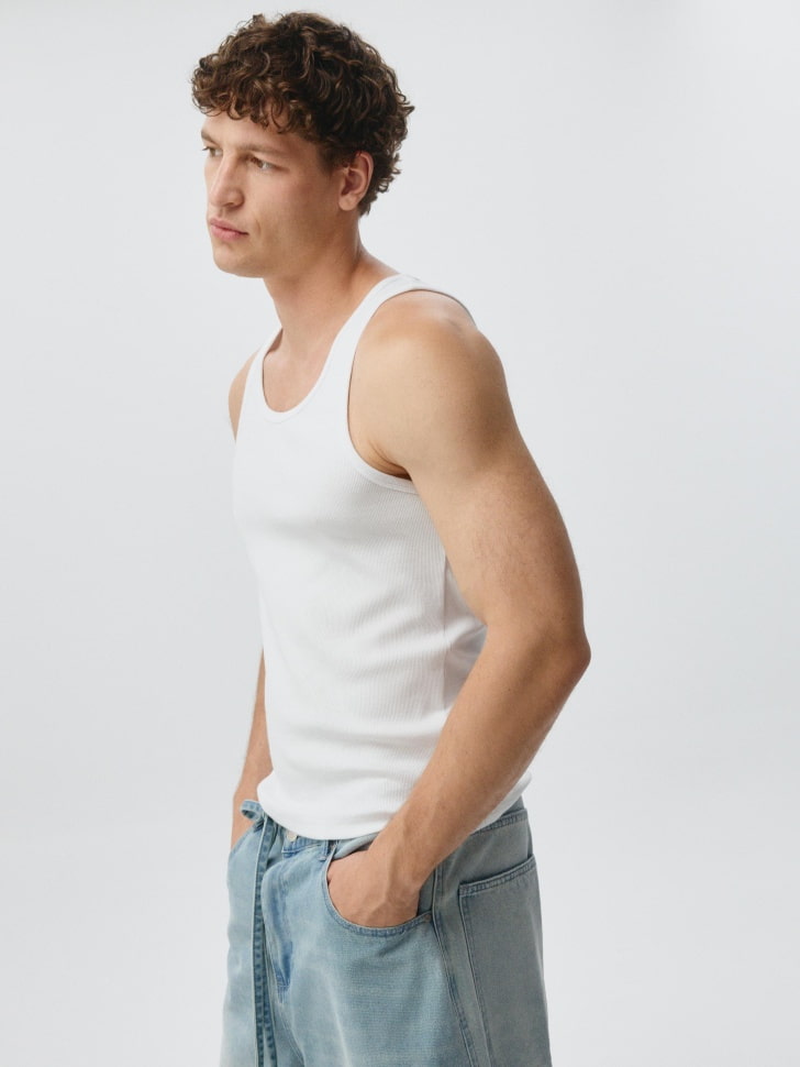 Базовая майка slim fit. Фото №4