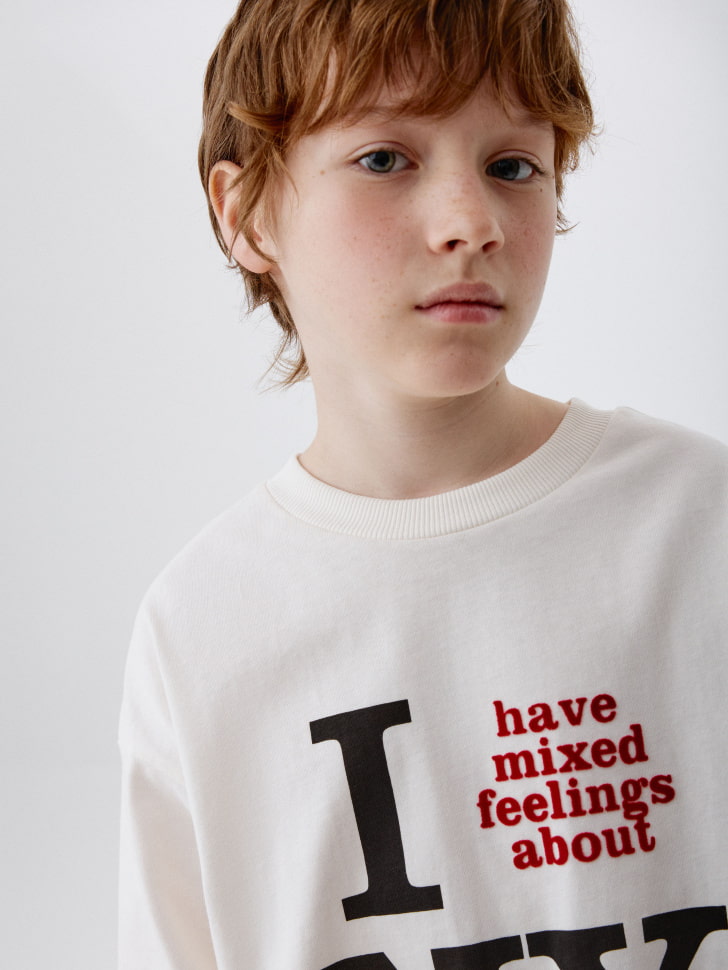 футболка оверсайз с новогодним принтом для мальчиков 4610517082817 в интернет магазине