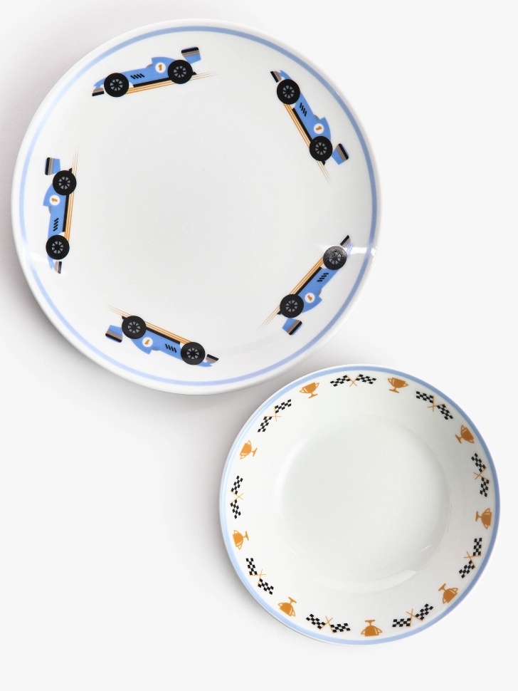 детская десертная тарелка из фарфора с рисунком от бренда sela вид слева