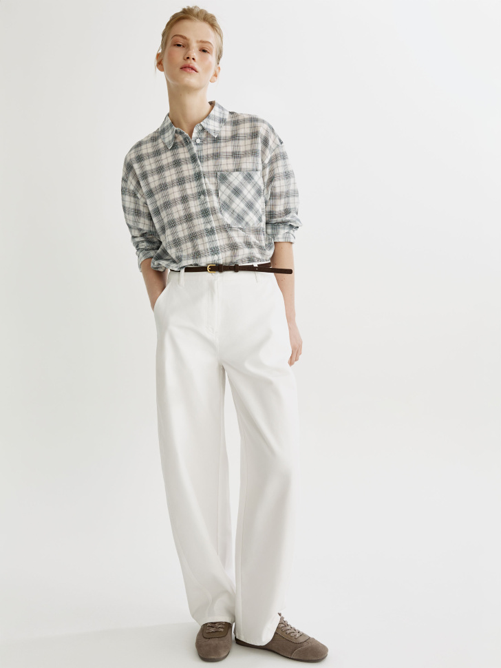 рубашка оверсайз в клетку из жатой ткани от бренда sela вид слева