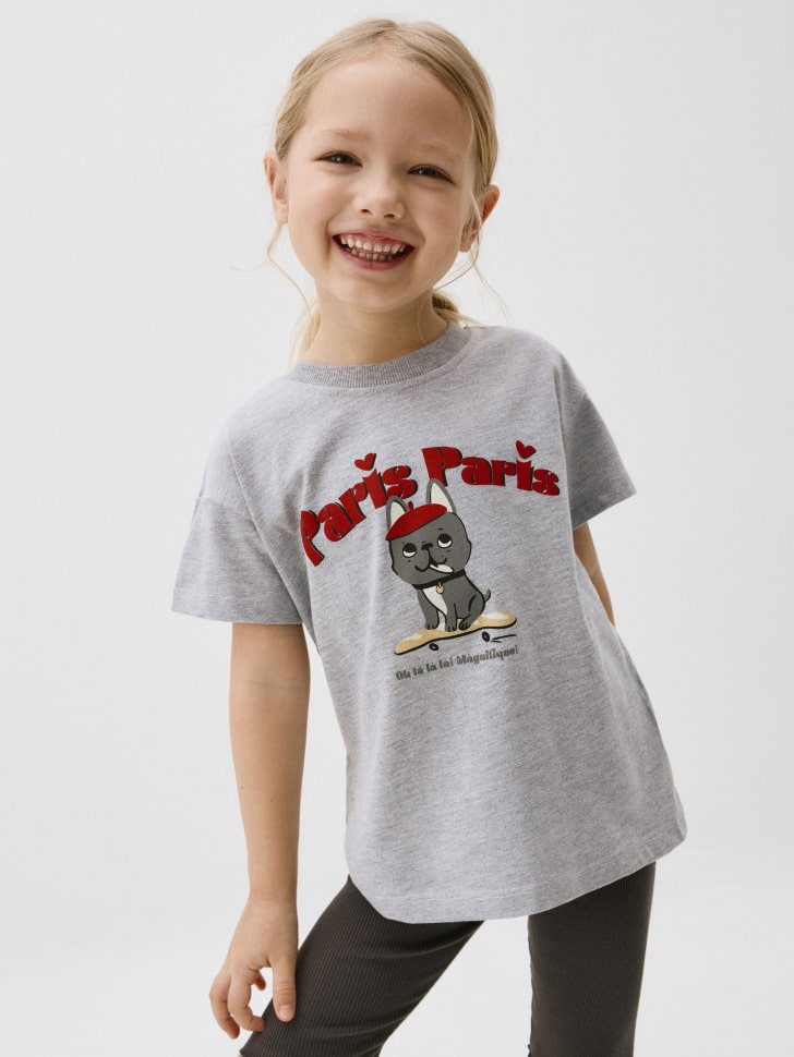 

Футболка с принтом для девочек