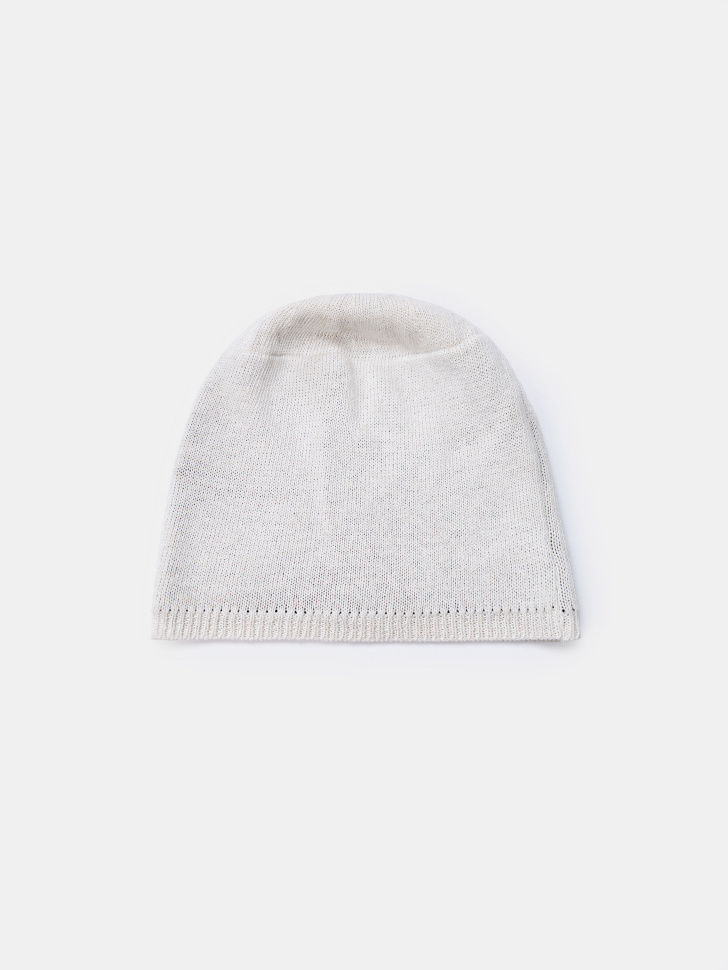 вязаная шапка из вискозы и льна для мальчиков по цене 699 руб вид справа