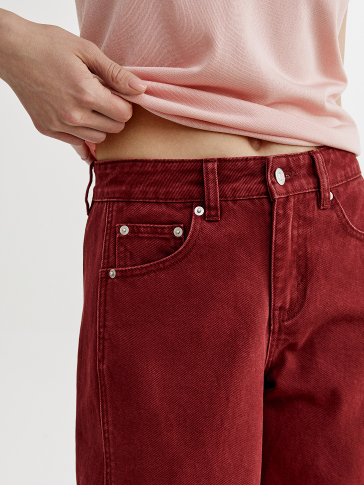 укороченные джинсы баллоны на низкой посадке из россии вид сбоку