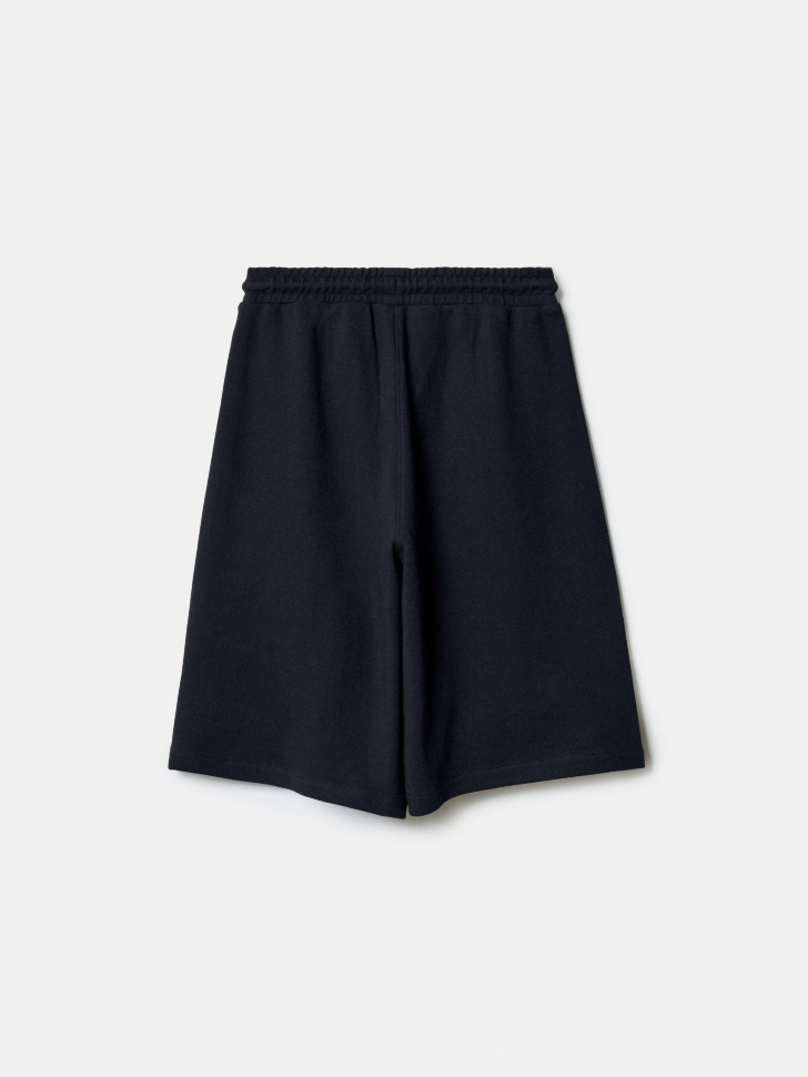 удлиненные шорты с вышивкой для мальчиков по цене 1899 руб вид справа