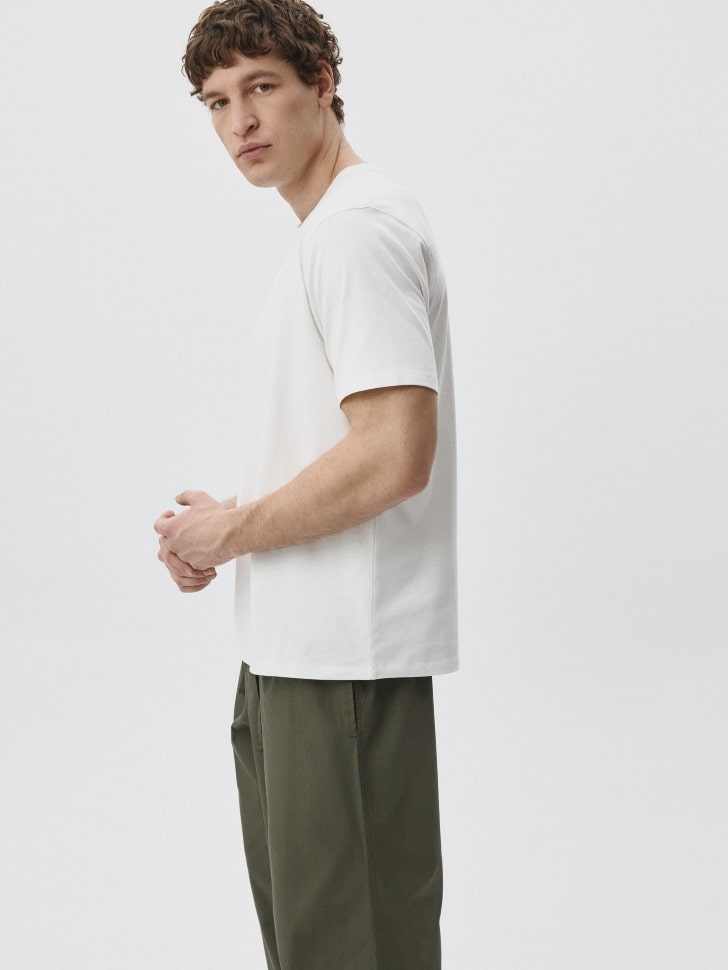 Базовая футболка REGULAR FIT. Фото №5