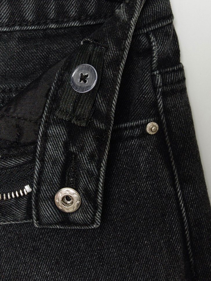 широкие джинсы с аппликацией для девочек из россии вид сбоку