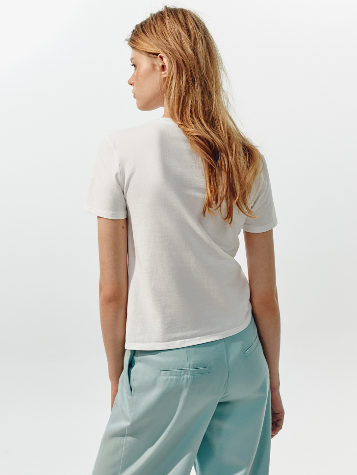 футболка из коллекции art people с анастасией рыбаковой по цене 1999 руб вид справа