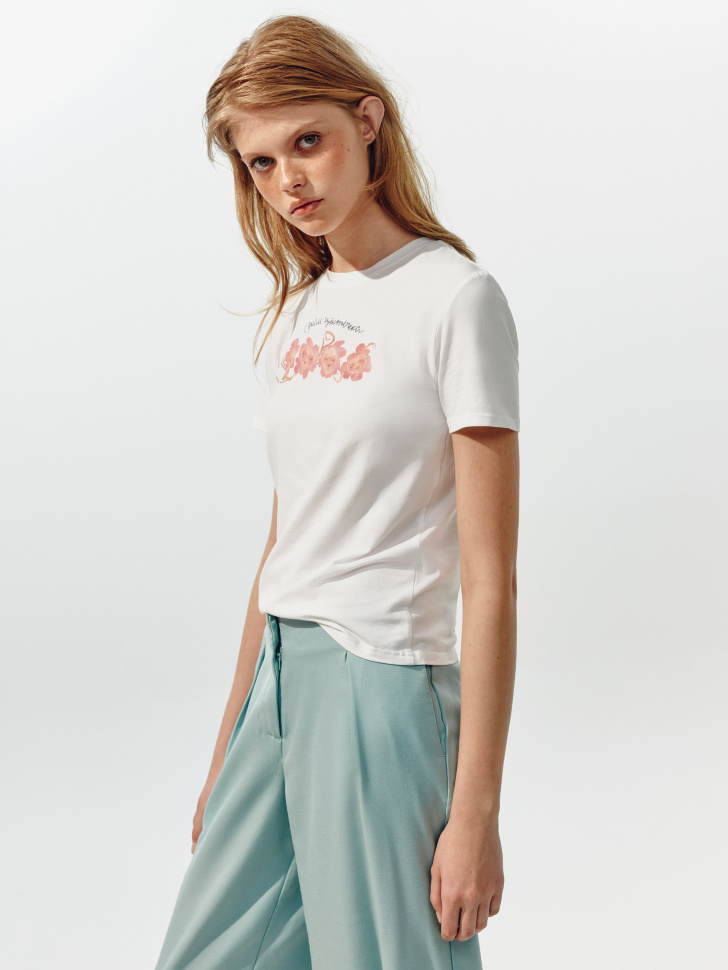 футболка из коллекции art people с анастасией рыбаковой из россии вид сбоку