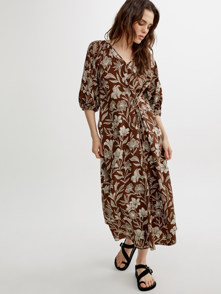 платье миди с объемными рукавами и поясом от бренда sela вид слева