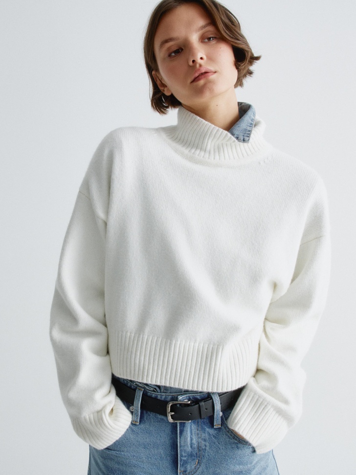 укороченный вязаный джемпер с содержанием шерсти 4610517268259 купить с доставкой