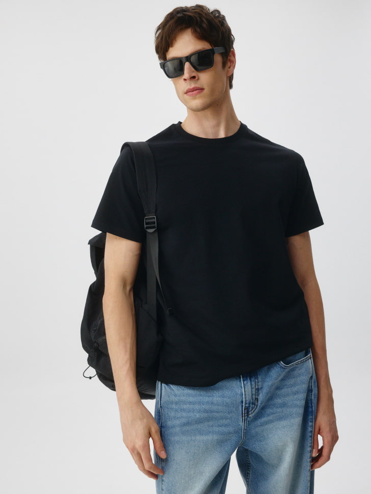 

Футболка SLIM FIT базовая