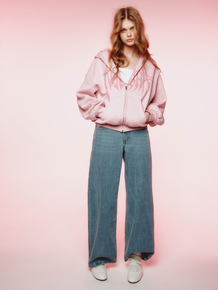 худи-зипка с принтом из коллекции  young x смешарики из хлопка спереди