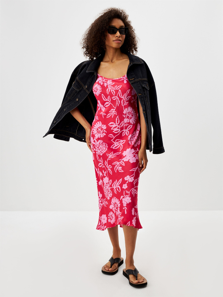 

Платье миди из вискозного сатина с принтом