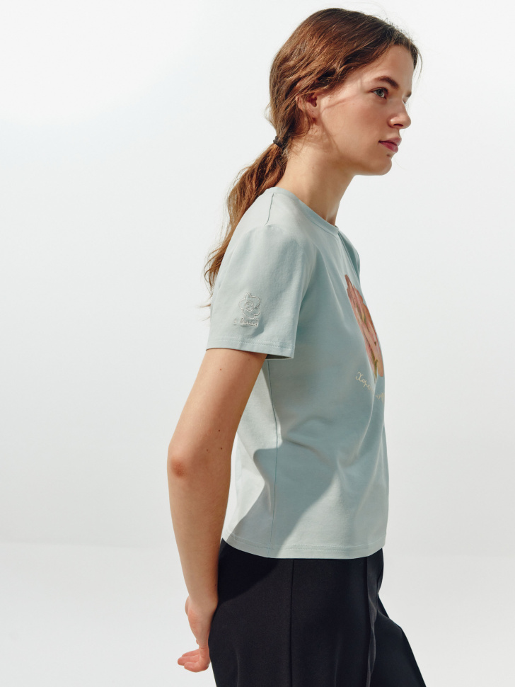 футболка из коллекции art people с анастасией рыбаковой по цене 1999 руб вид справа