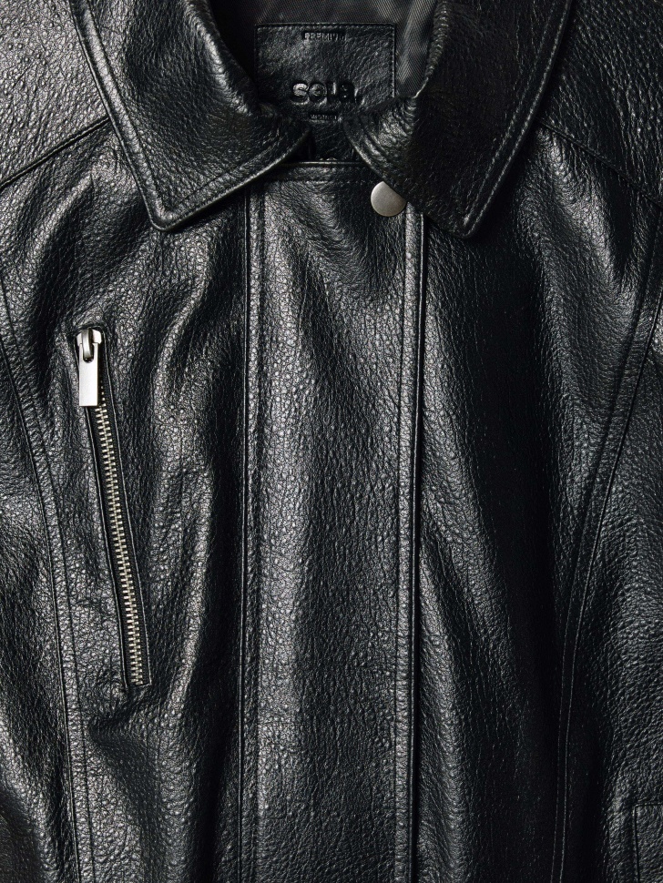 куртка из натуральной кожи премиум качества от бренда sela вид слева