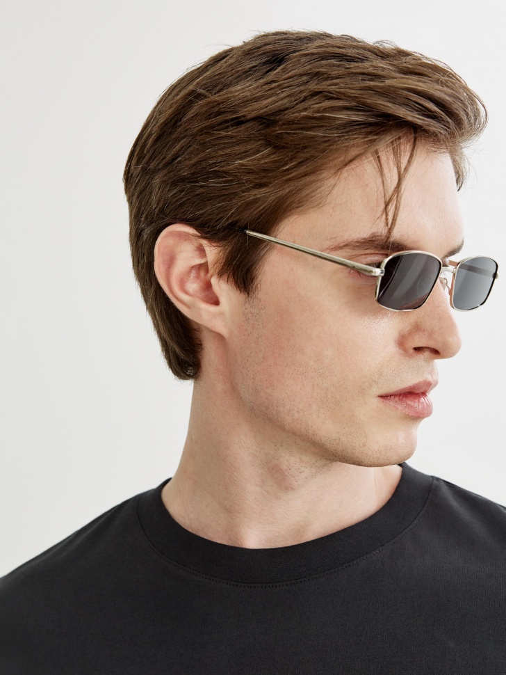 очки солнцезащитные мужские от бренда sela вид слева