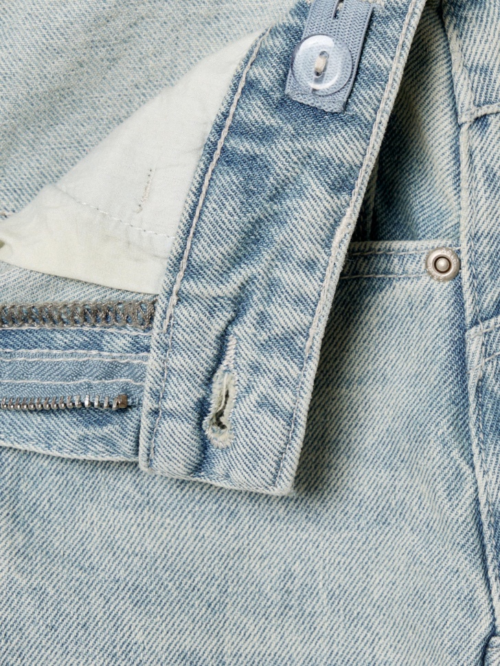 удлиненные джинсовые шорты для девочек из россии вид сбоку