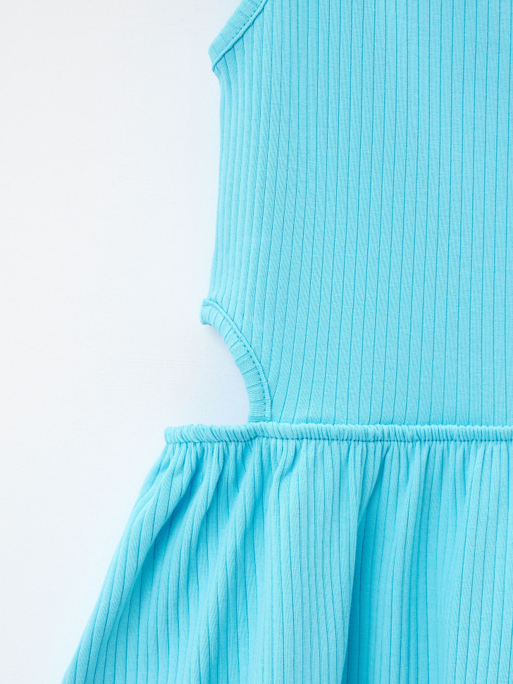 Трикотажное платье с вырезами для девочек - фото 2