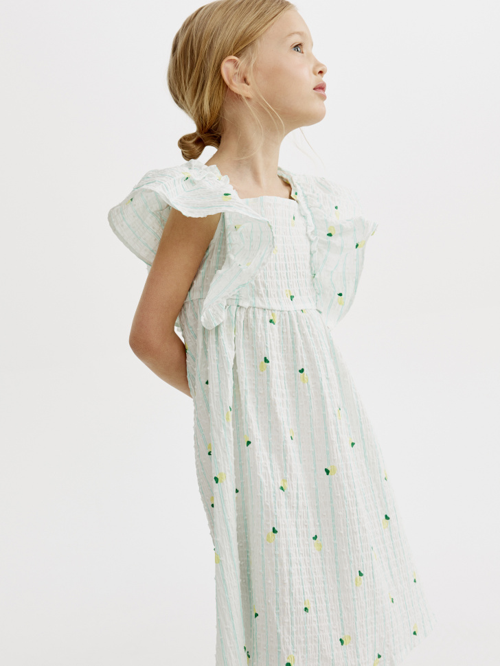 летнее платье из фактурного хлопка для девочек по цене 2499 руб вид справа