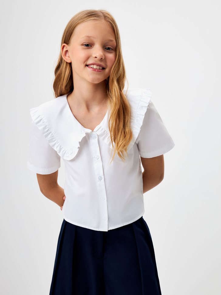 Укороченная блузка с нарядным воротником  для девочек