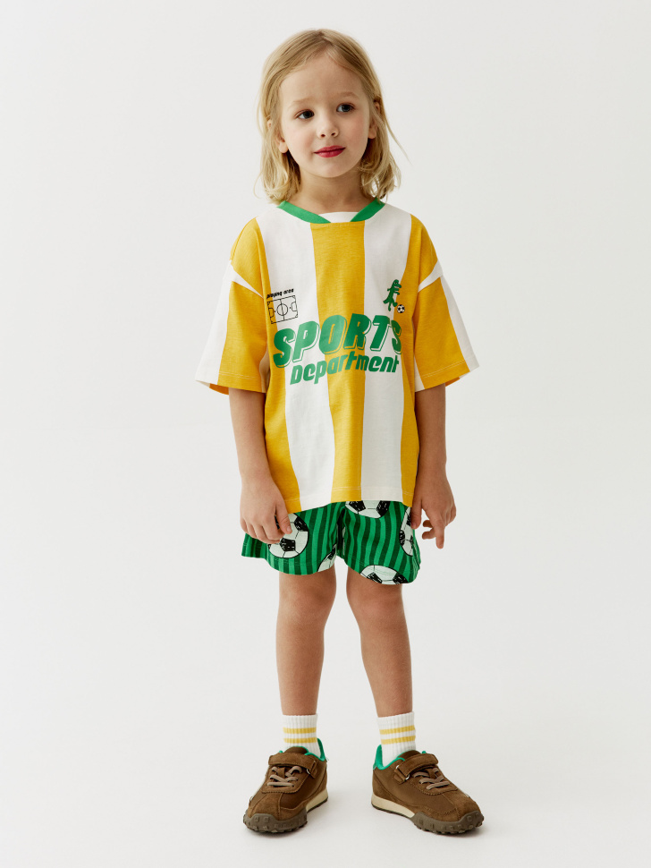 трикотажные шорты с принтом для мальчиков от бренда sela вид слева