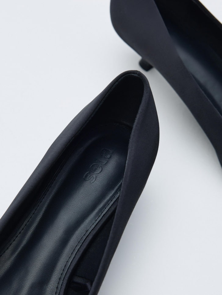 сатиновые туфли-лодочки 4610517238689 по распродаже