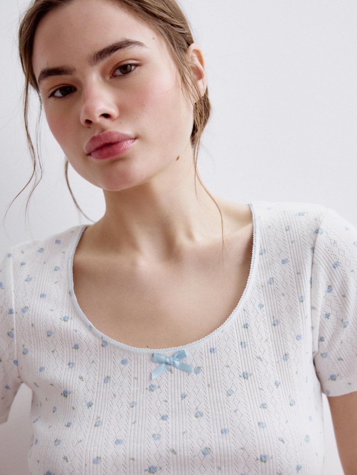 домашняя футболка с рельефным узором 4610517328441 в интернет магазине