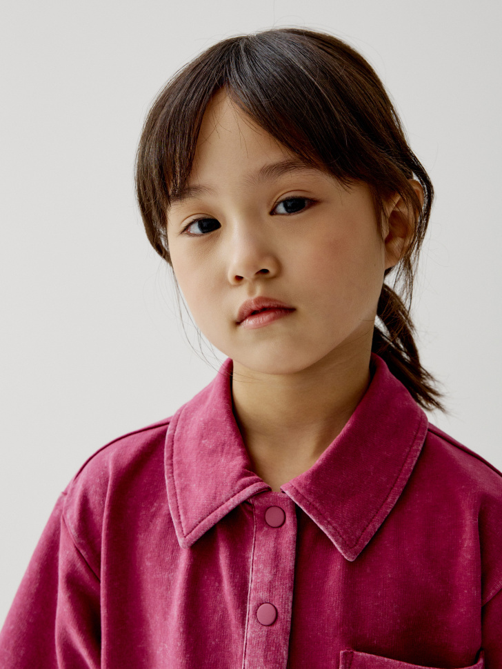 трикотажный комбинезон с эффектом стирки для девочек по цене 2299 руб вид справа