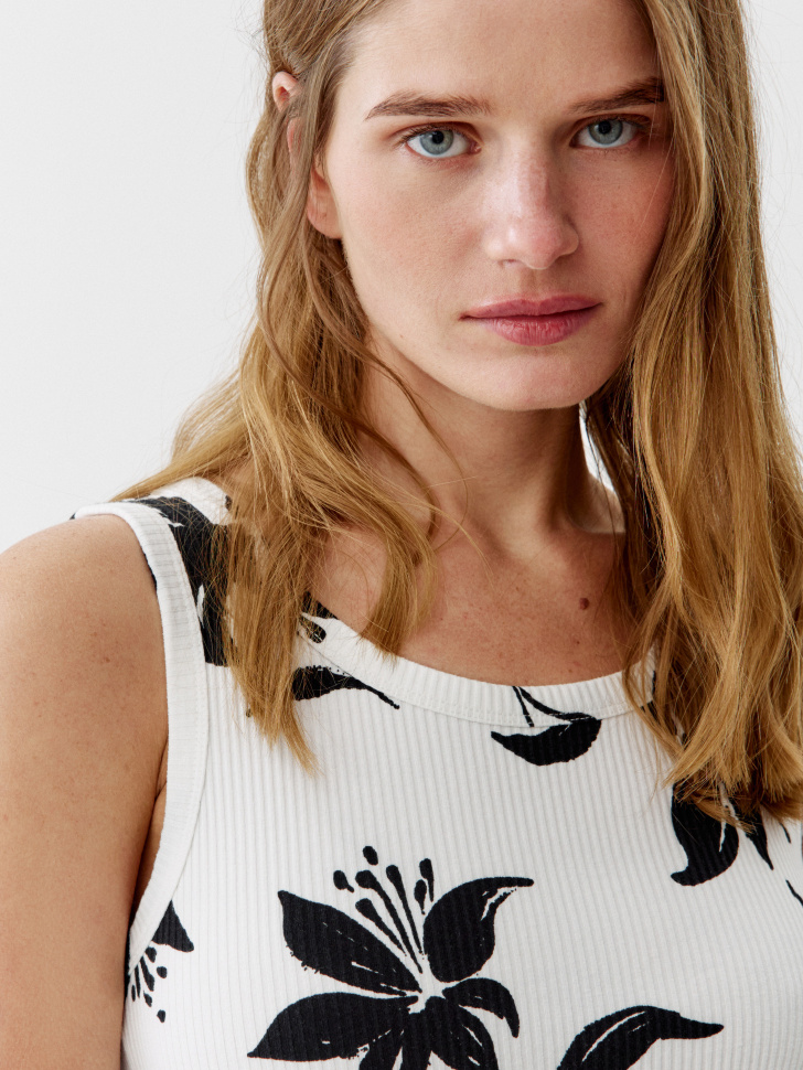 платье трикотажное макси от бренда sela вид слева