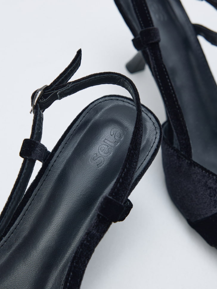 Продукция для женщин фото